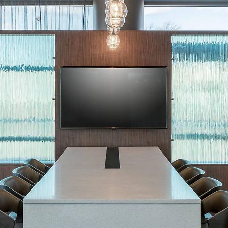 Springhill Suites Alexandria Southwest Экстерьер фото