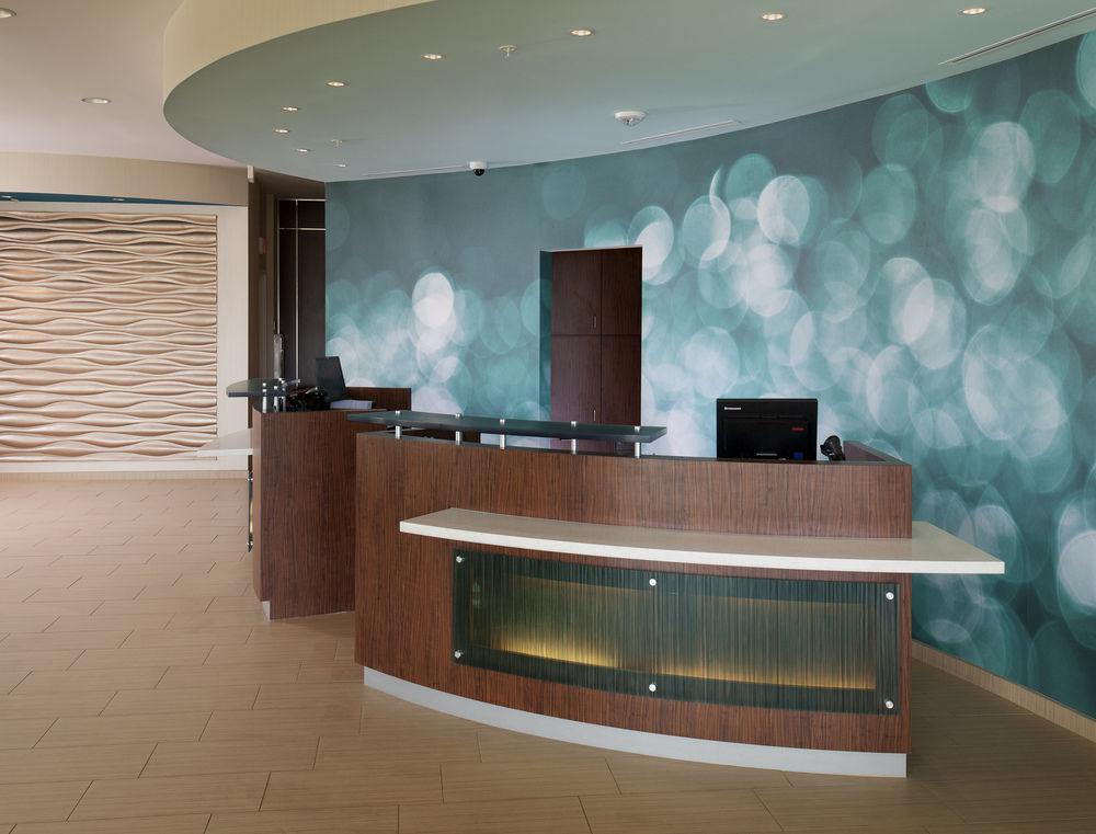 Springhill Suites Alexandria Southwest Экстерьер фото