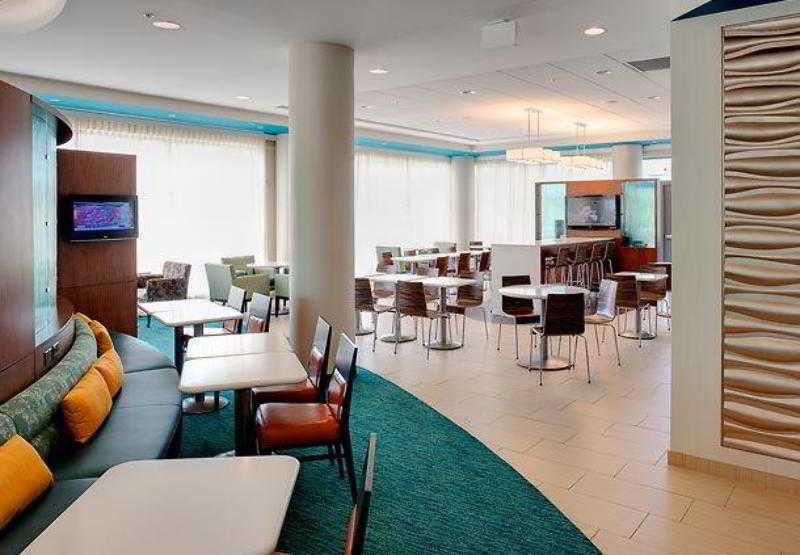 Springhill Suites Alexandria Southwest Экстерьер фото
