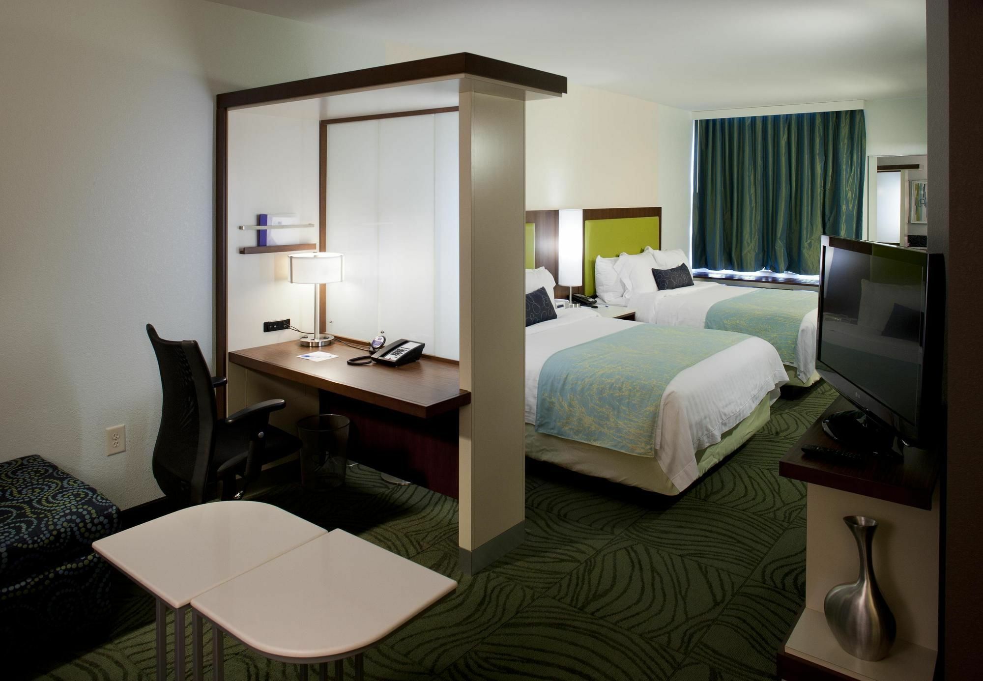 Springhill Suites Alexandria Southwest Экстерьер фото